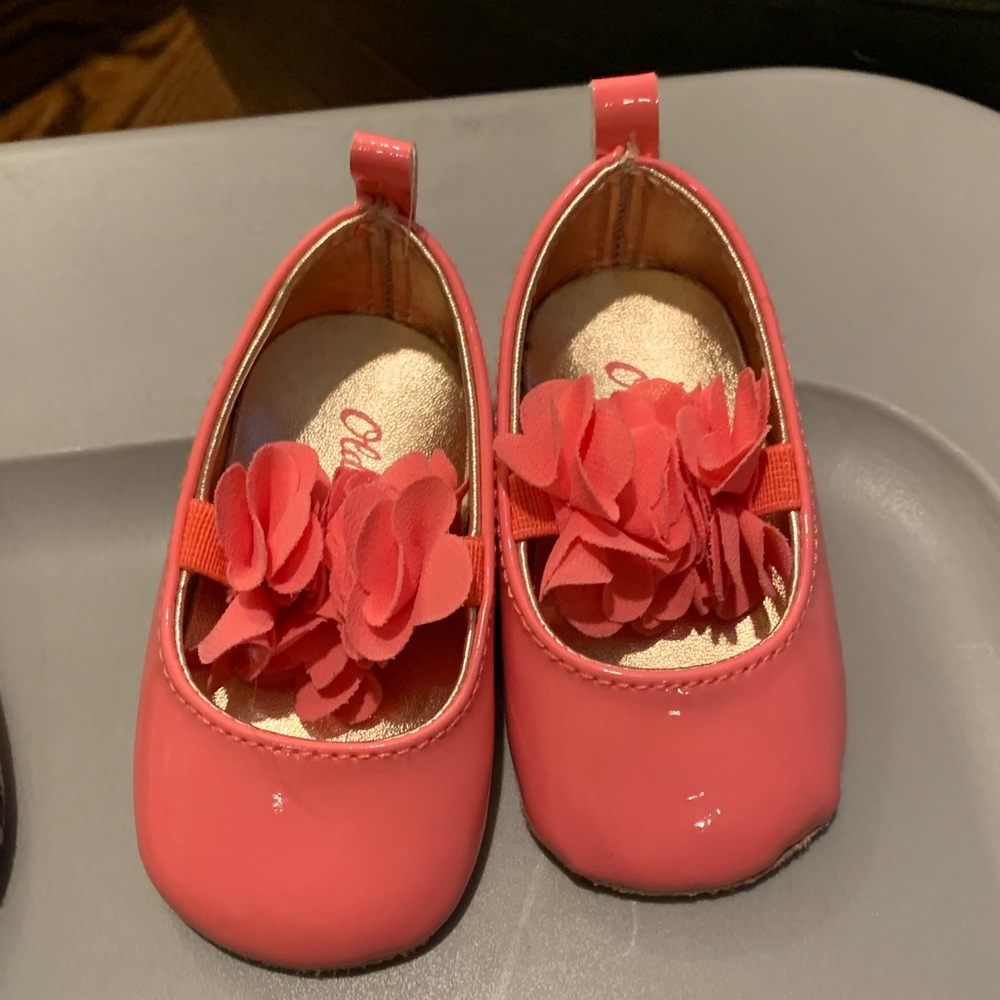 Baby girl shoes, pink, flowers, 3-6 months